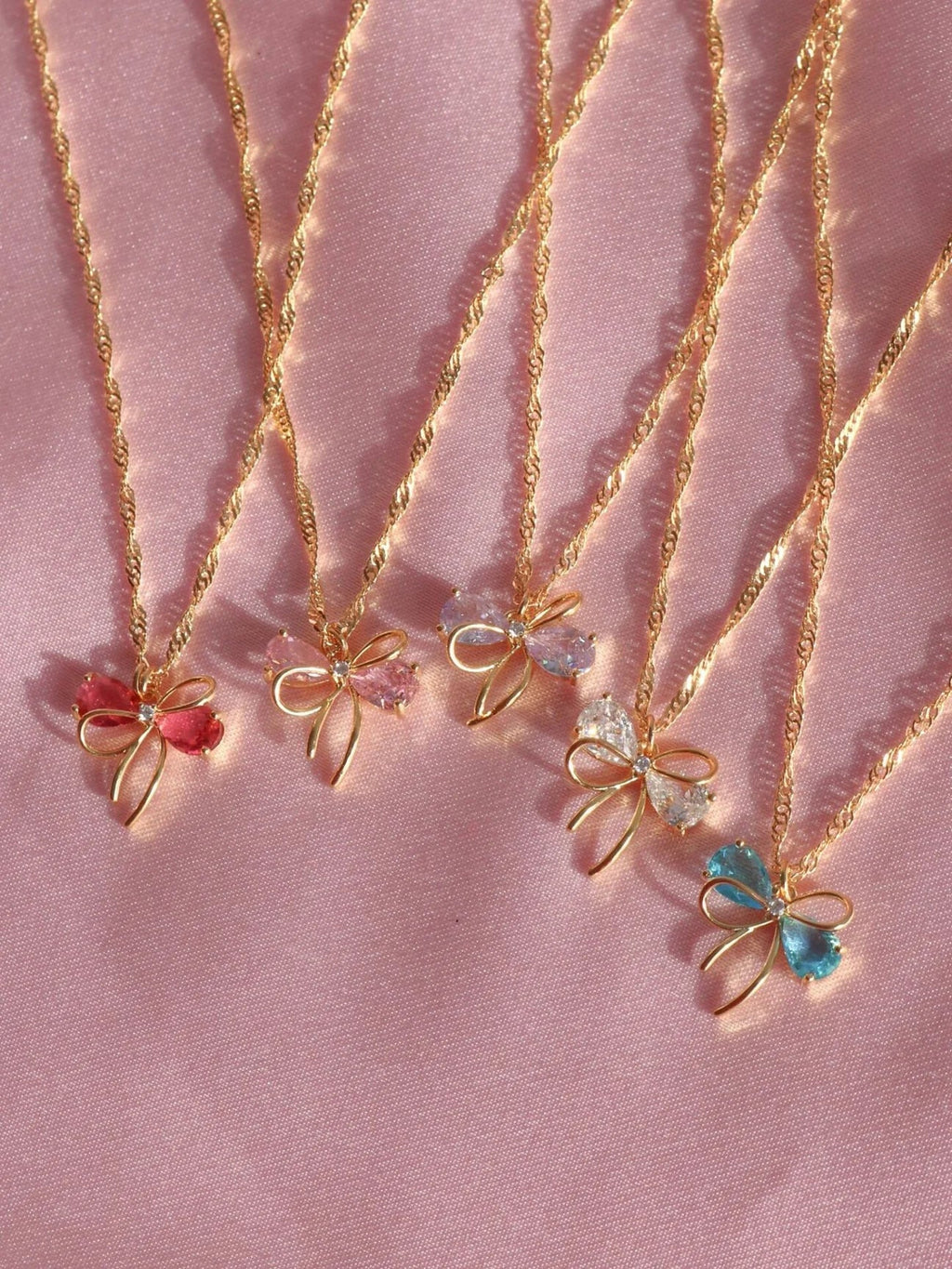 Hazra Bow Zircon Necklace