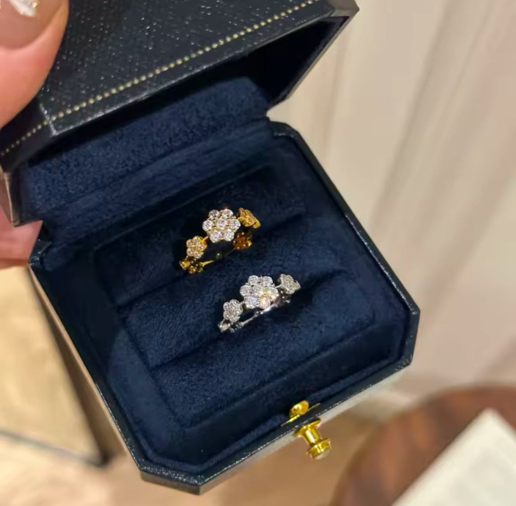 Sakura Crystal Ring
