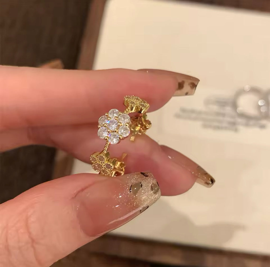 Sakura Crystal Ring