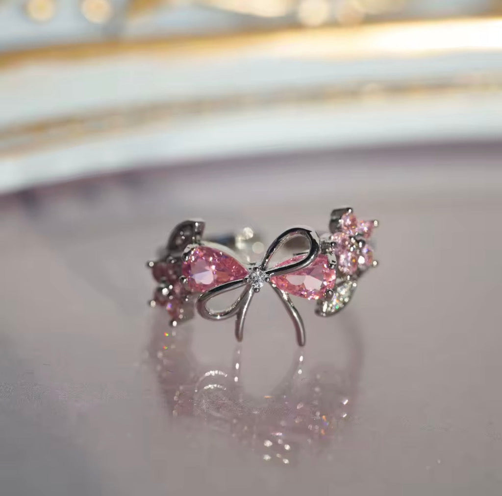 Hazra Bow Zircon Ring