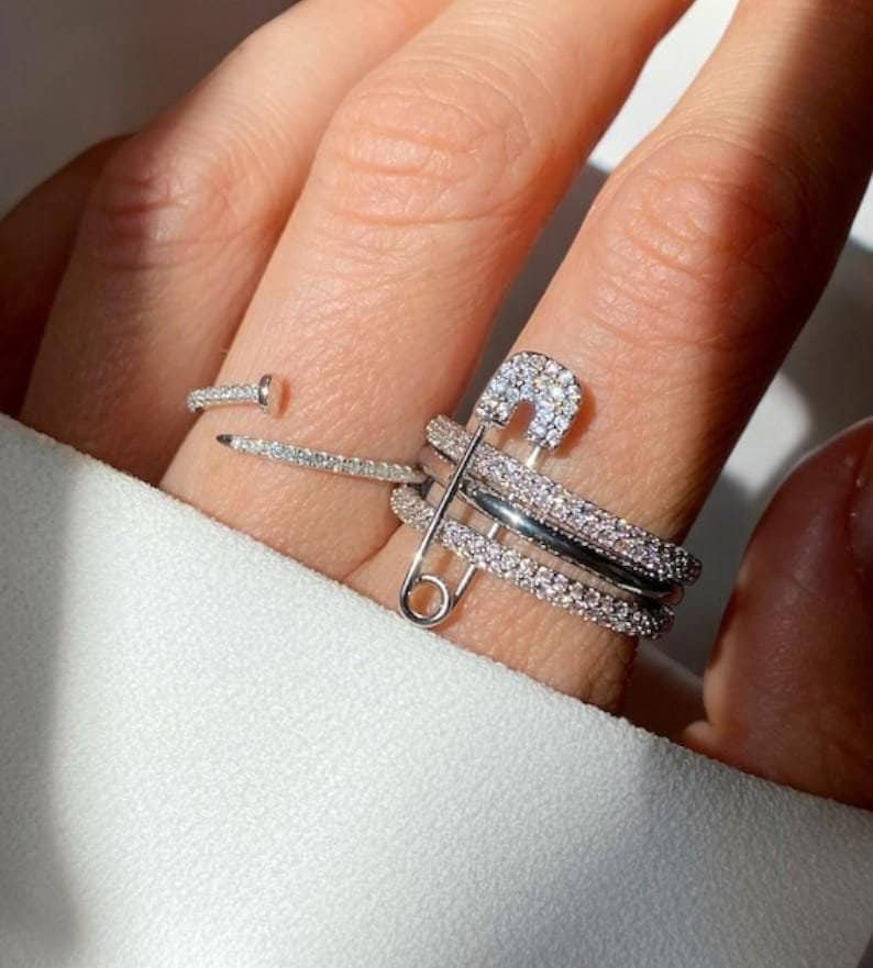 Delphine Ring
