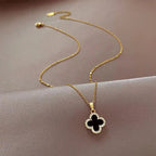 ALIYA Clover Necklace