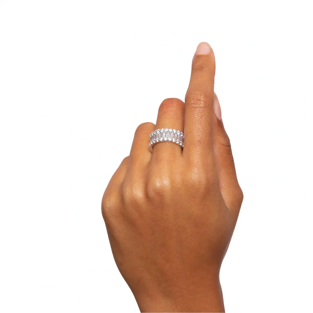 LAYNA RING
