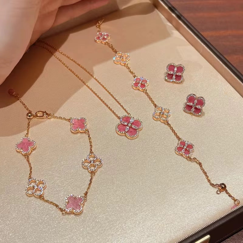 Meral 18K Pink Clover Set