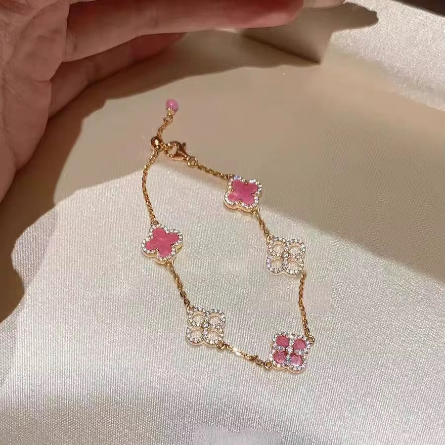 Meral 18K Pink Clover Set