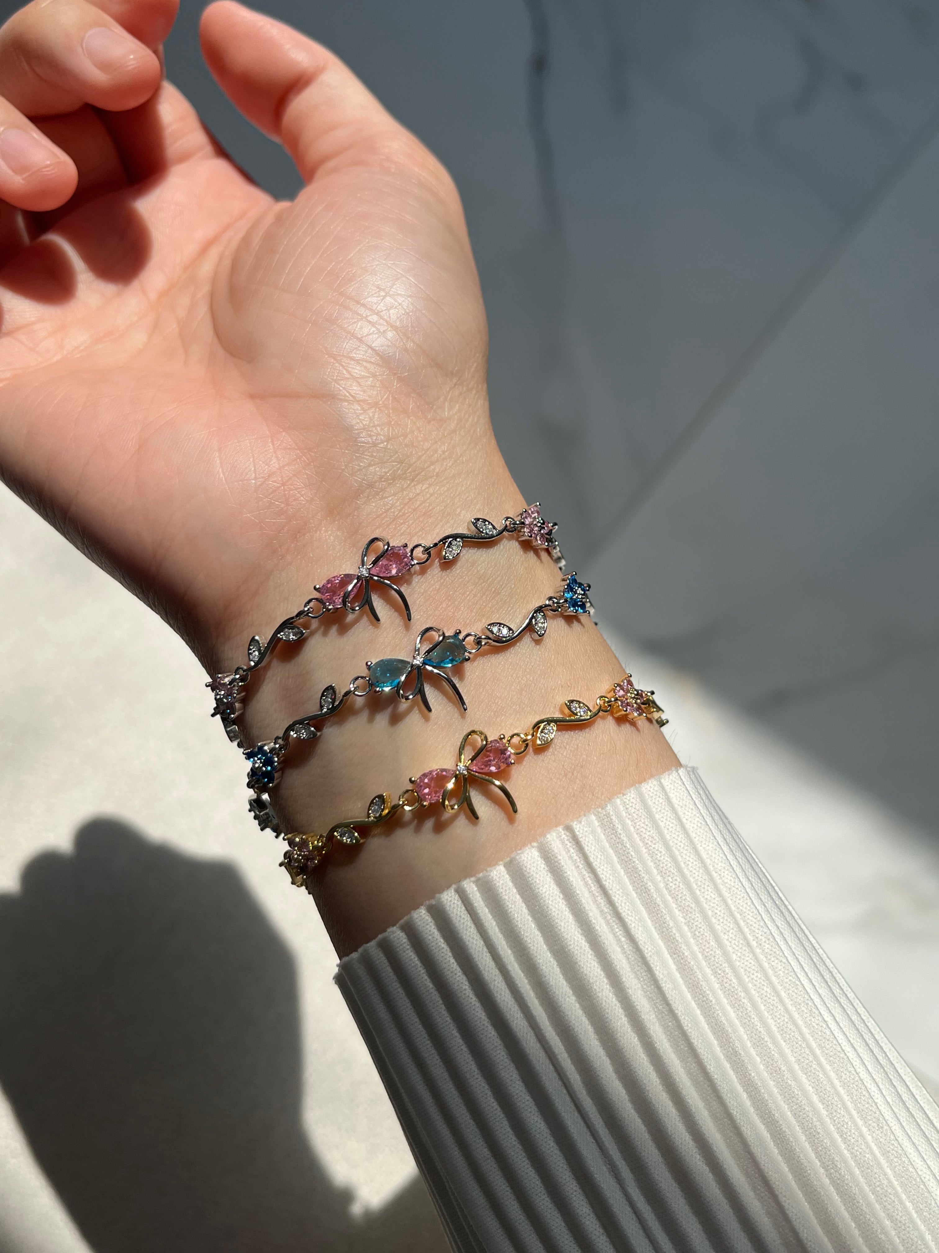 Hazra Bow Zircon Bracelet