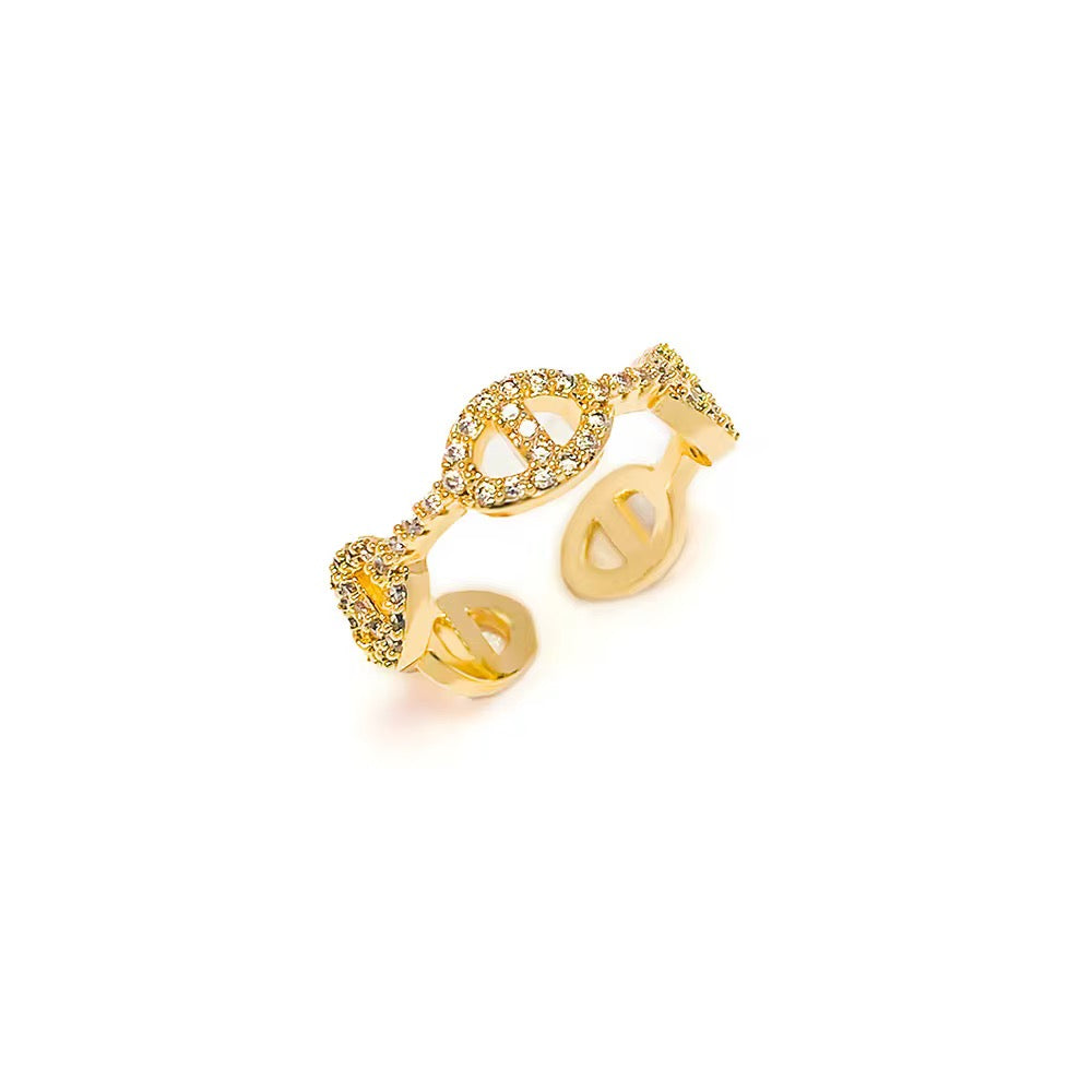Maeve Ring