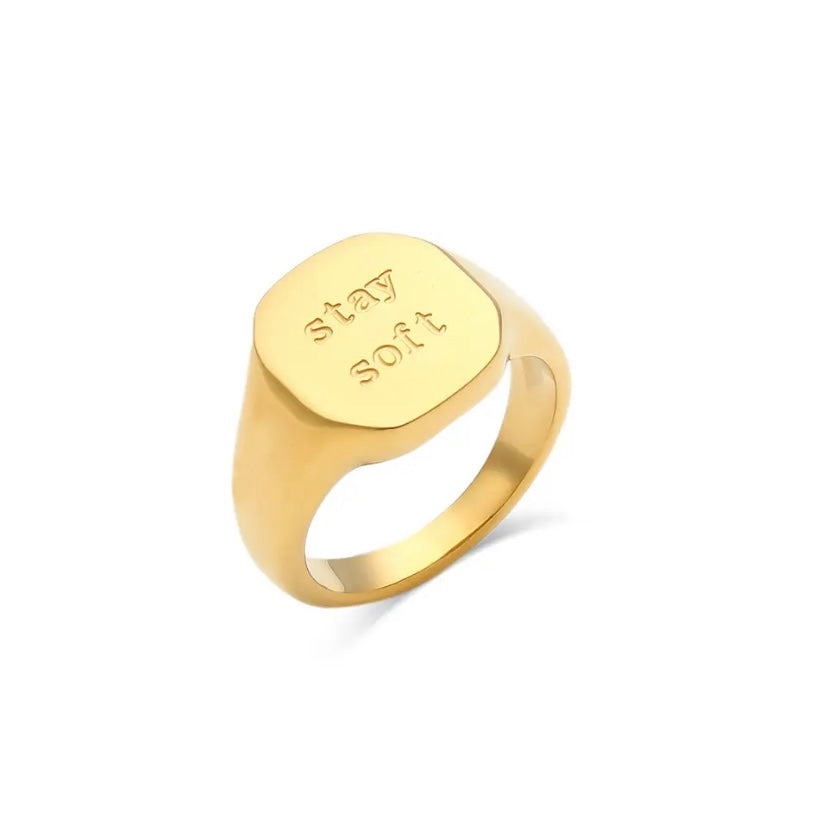 Beth Engraved Ring