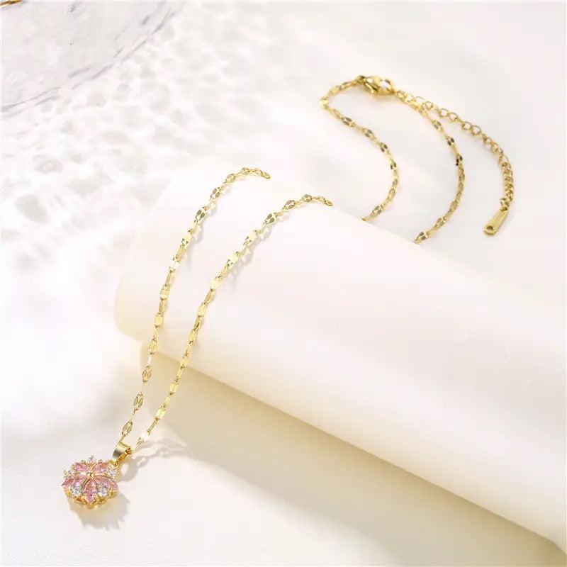 Flora Pendant Necklace