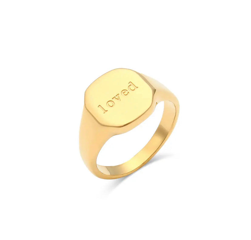 Beth Engraved Ring