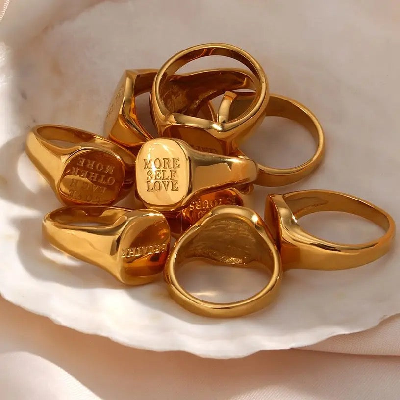 Beth Engraved Ring
