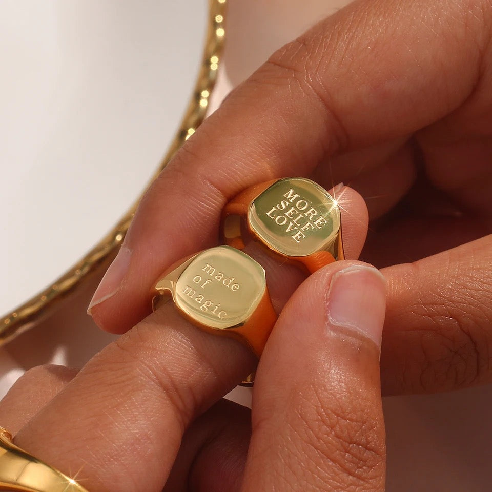 Beth Engraved Ring
