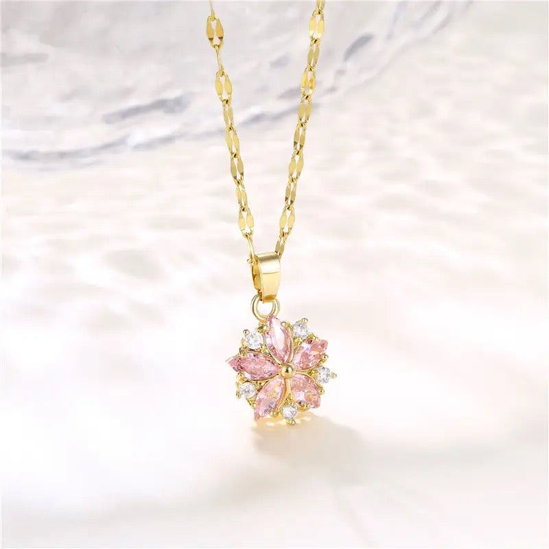 Flora Pendant Necklace