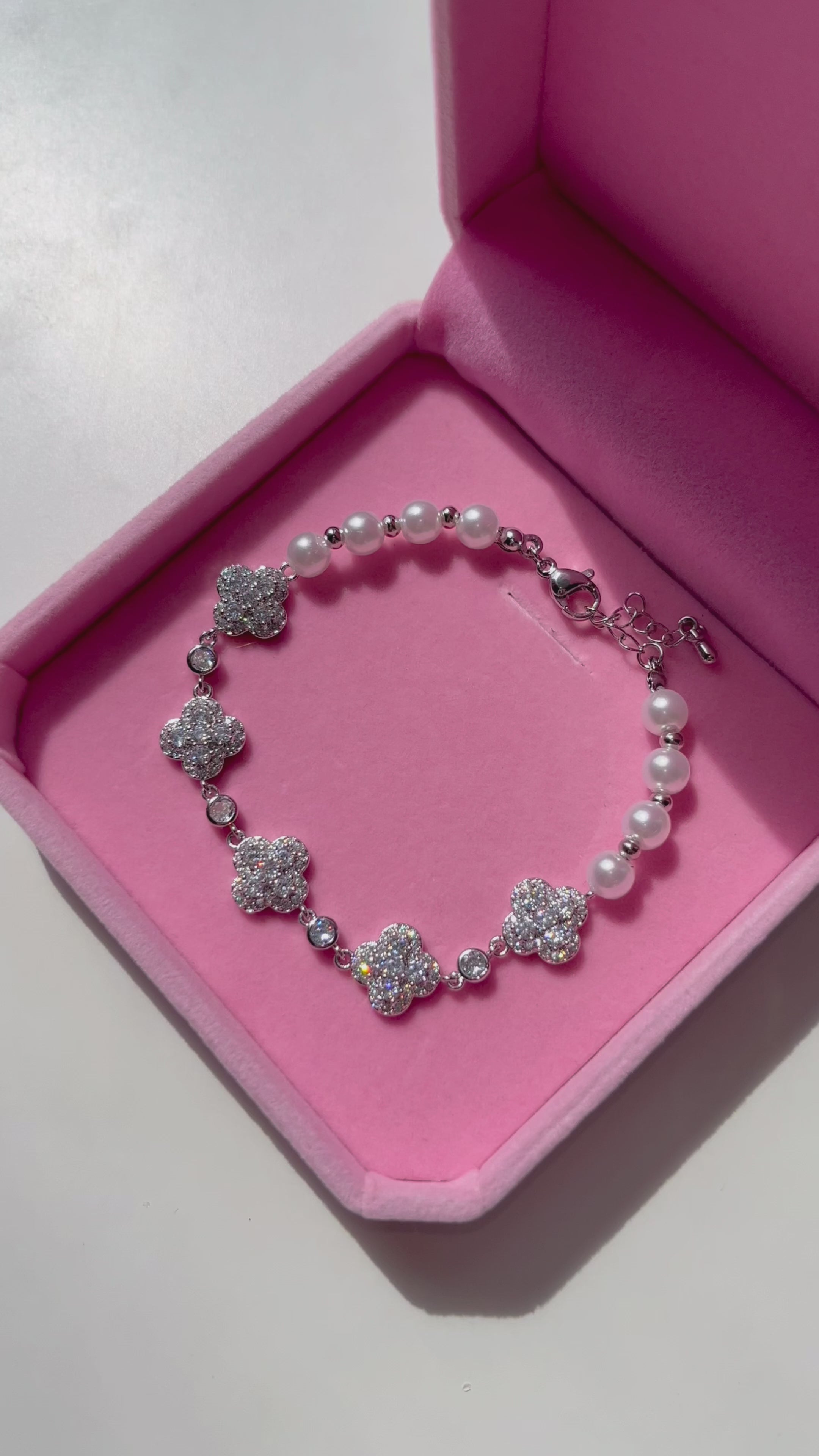 Ilena Clover Bracelet